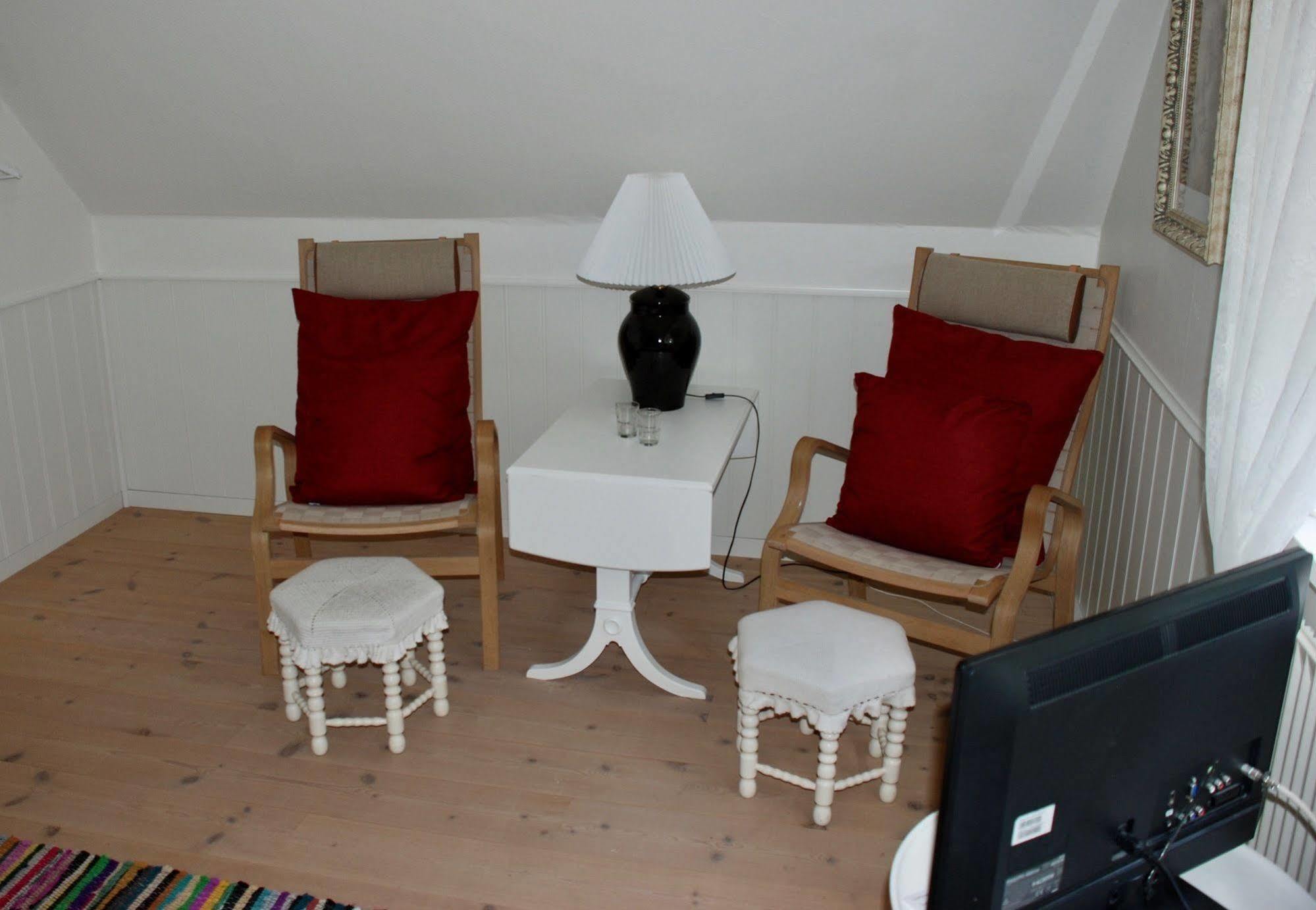 Laerkelill Bed & Breakfast *